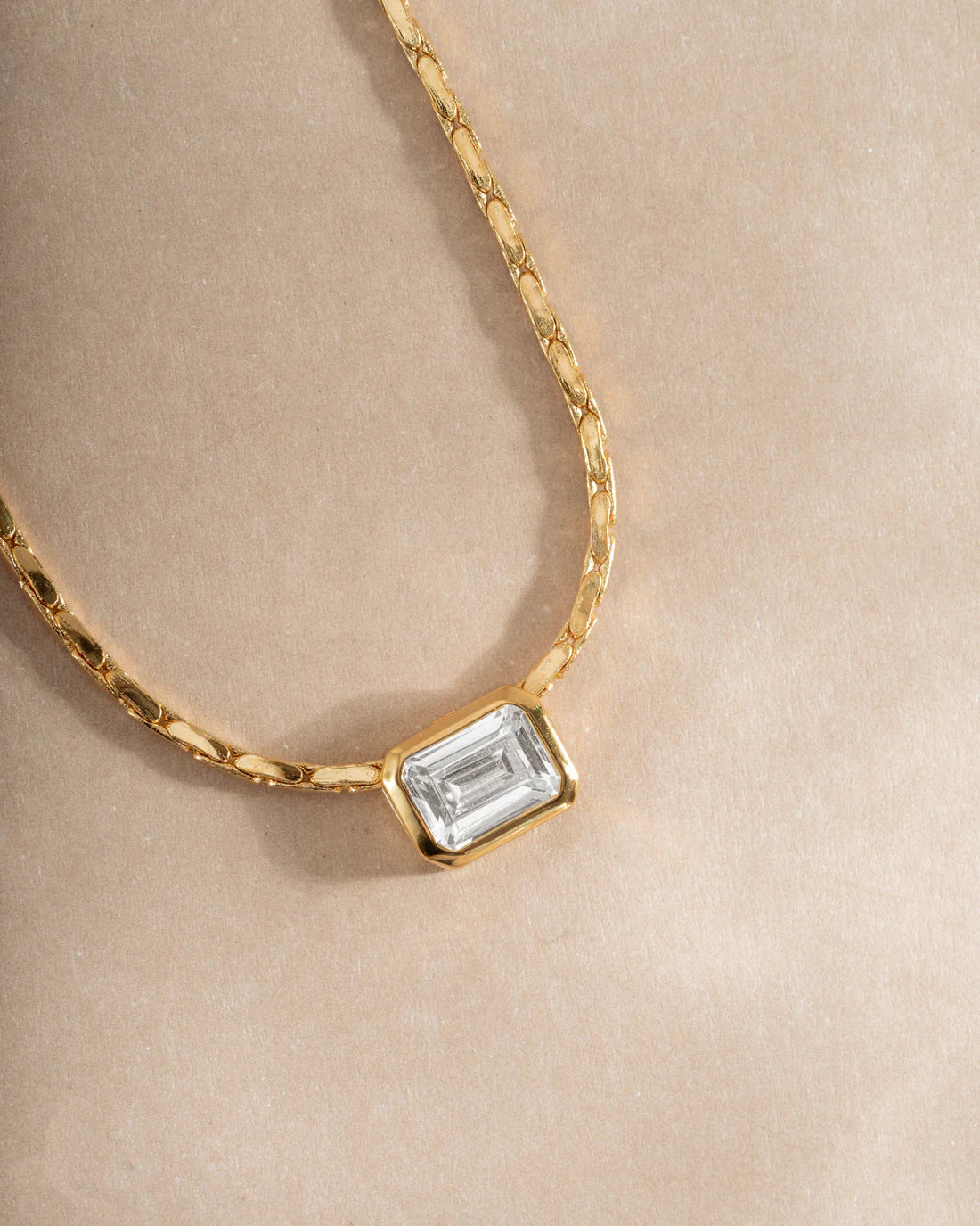 Imperia Bezel Necklace