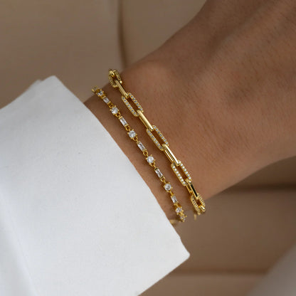 Aestra Paperclip Bracelet