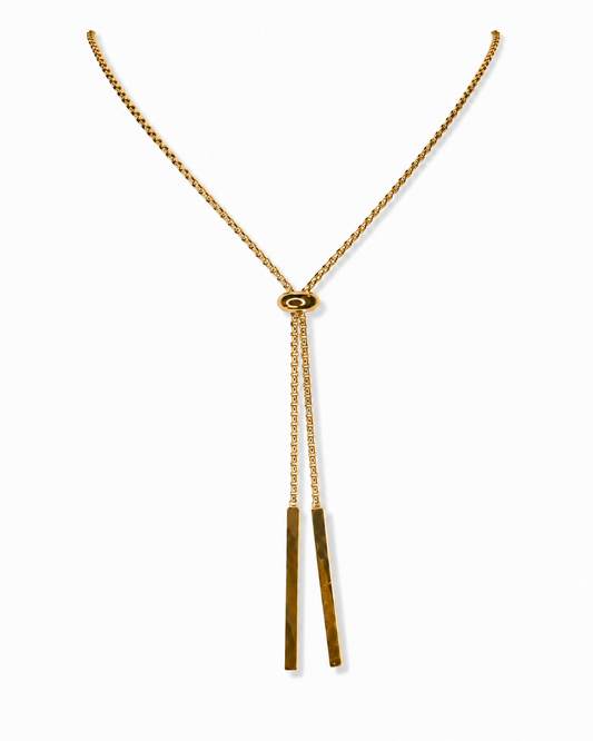 Esthefany Bar Necklace