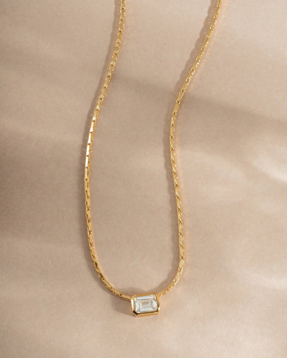 Imperia Bezel Necklace