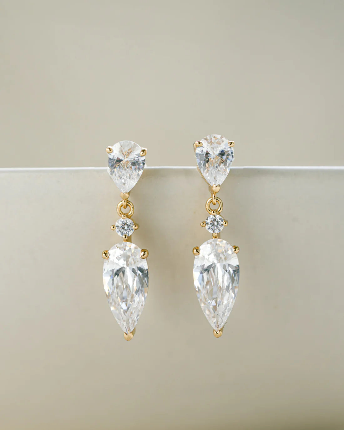 Julieta Pear Drop Earring