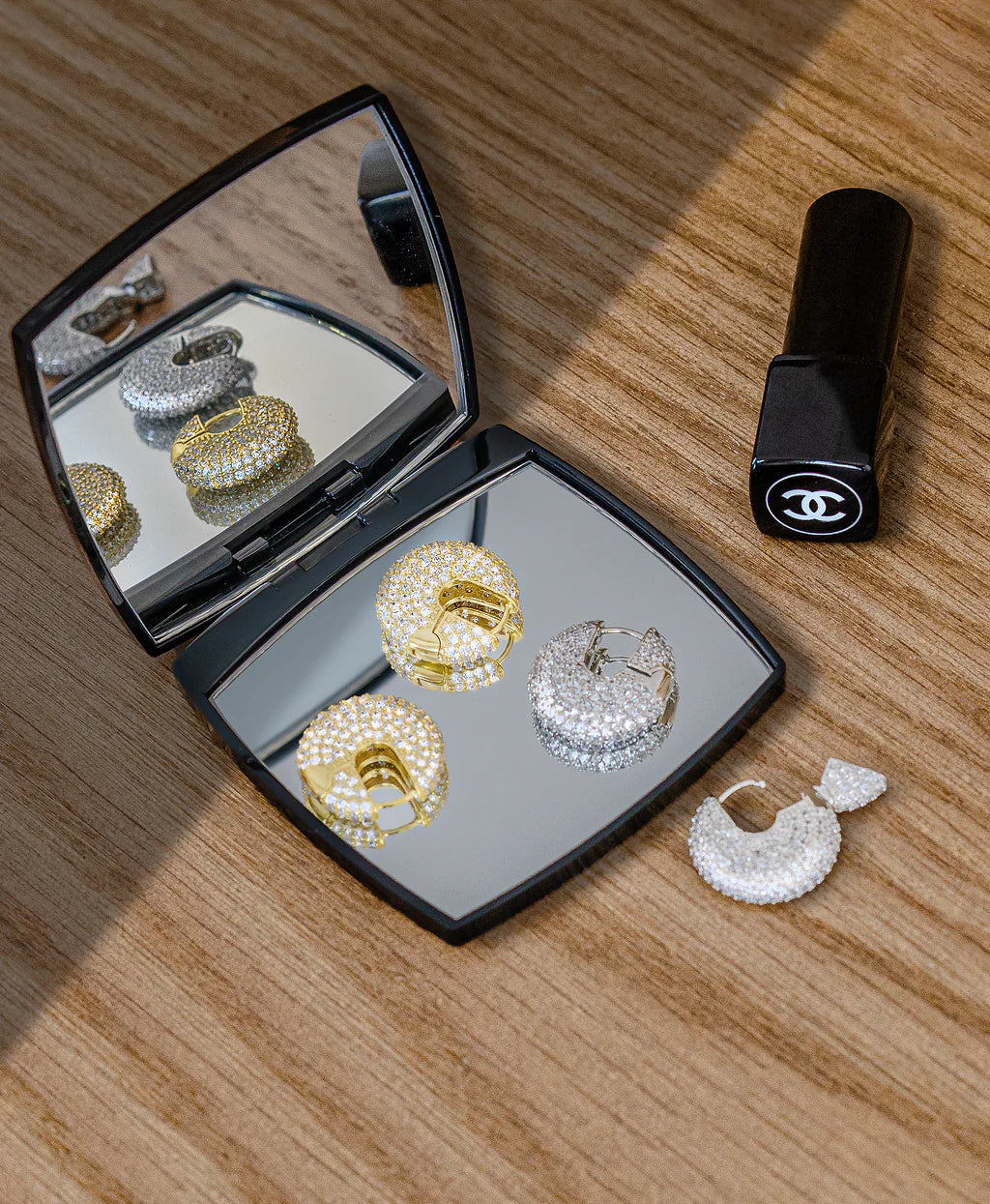 Mira Small Click Pave Huggie