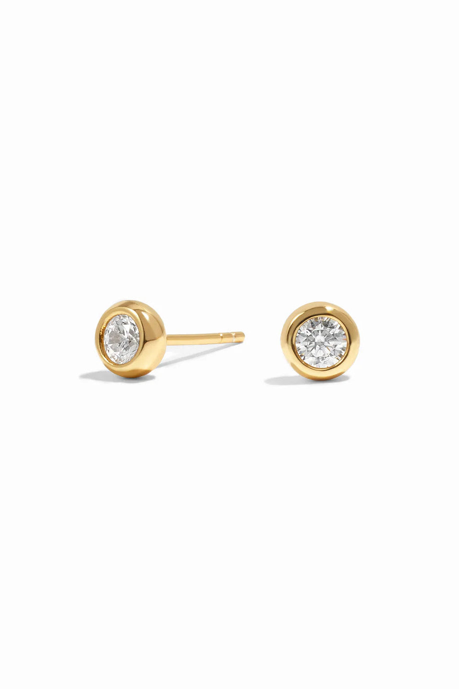 Nuna Diamond Bezel Dome Studs