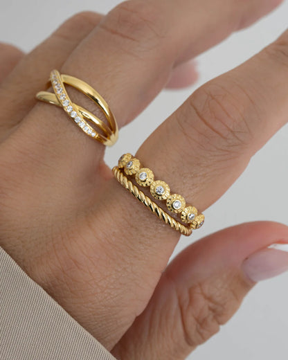 Royale Bezeled Ring