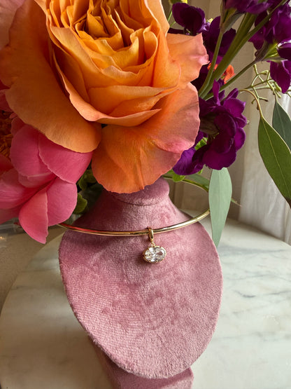 Rafy Small Oval Pendant