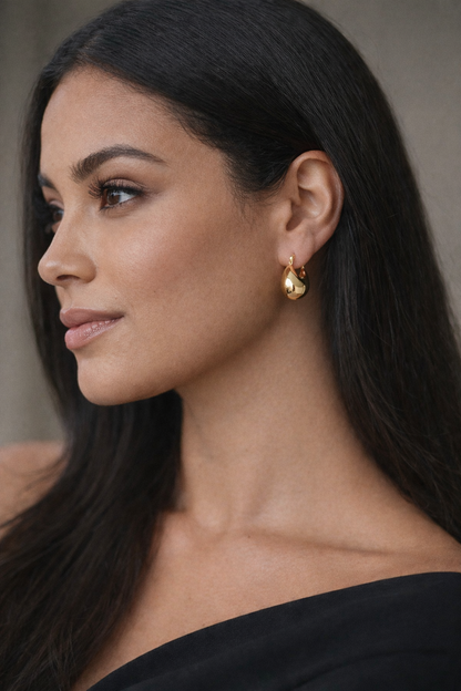 Valeria Thick Concave Small Leverback Earrings