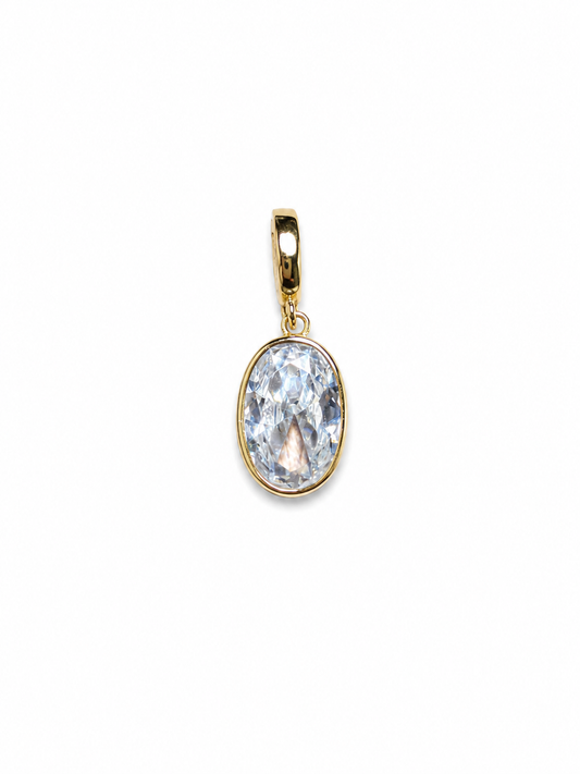 Yasel Vertical Bezel Oval Pendant